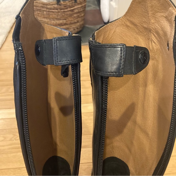 Ariat tall riding boots - Picture 12 of 16